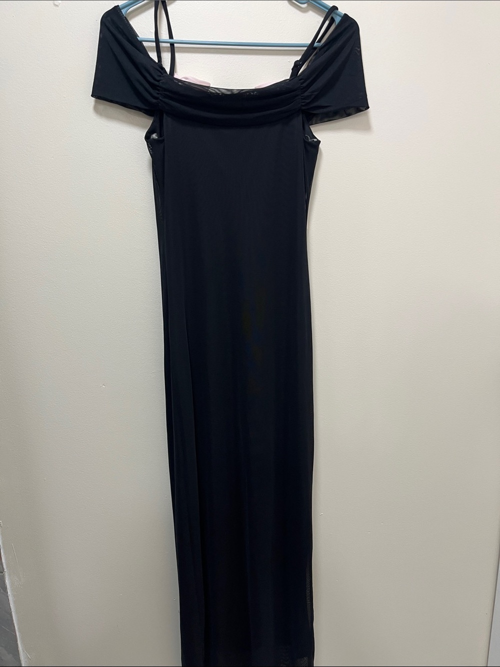 Wild fable Black Off-Shoulder Maxi Dress with Pink Bow Straps Size XS - Picture 10 of 16